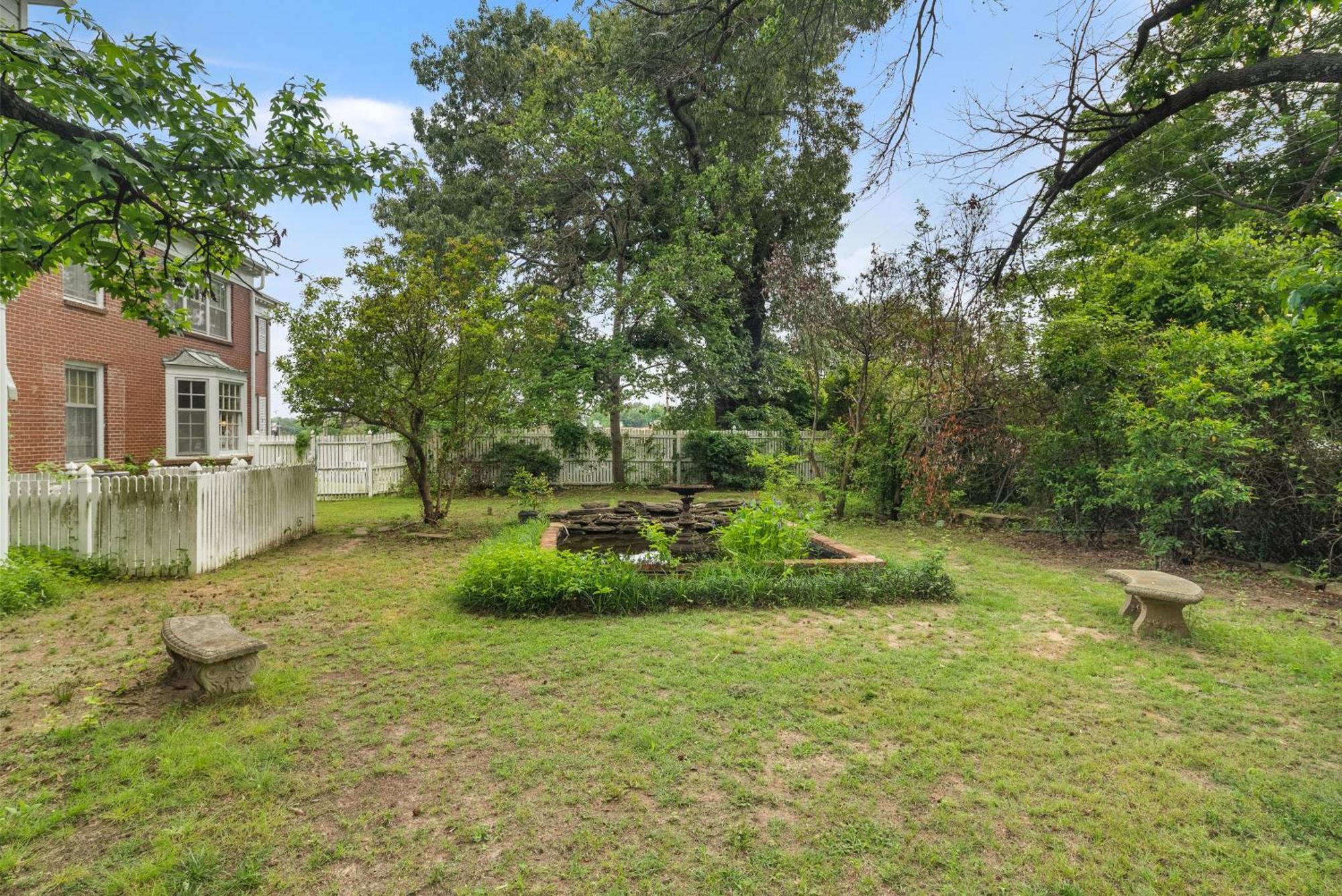 Beland Mansion-Blooming Garden Suite! 史密斯堡 外观 照片